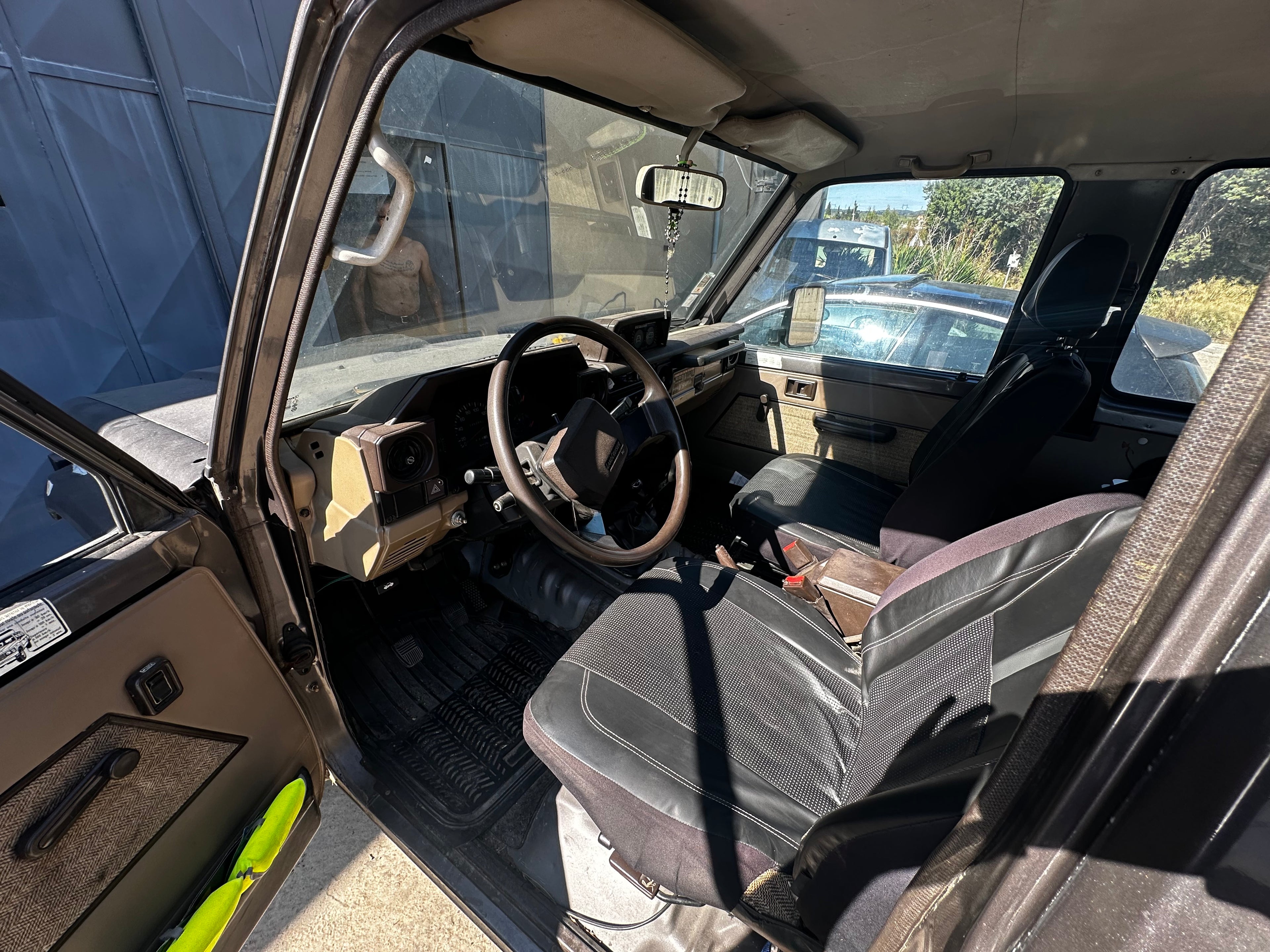 Toyota Land Cruiser LJ 70 . VENDU